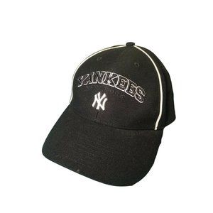 New York Yankees MLB Ball Cap Black
